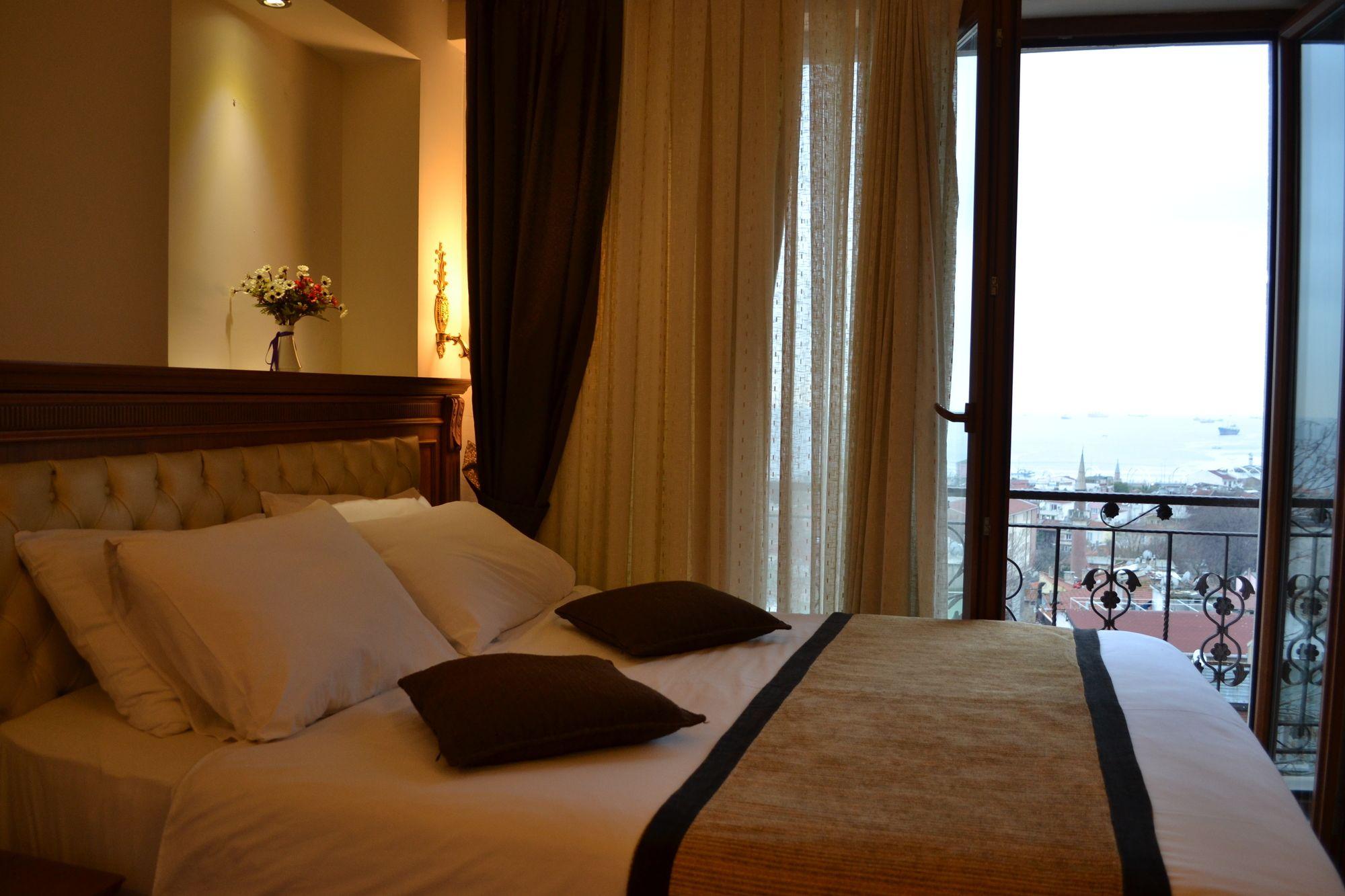 Otel Seven Days -